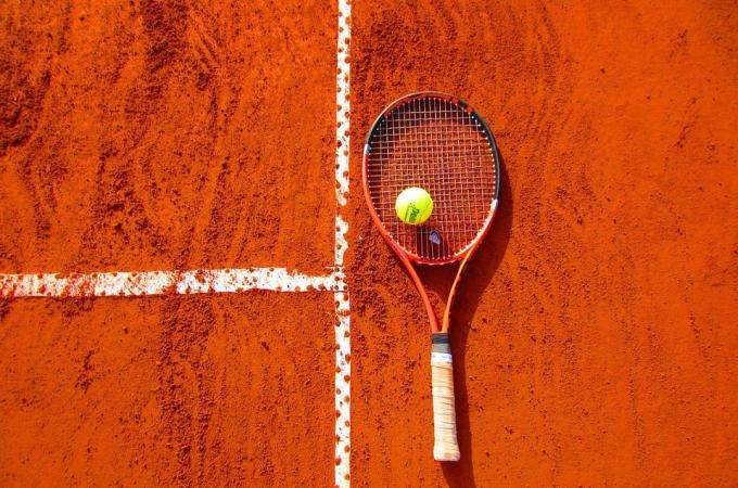 Feel the rhythm of Roland Garros during your stay in Paris