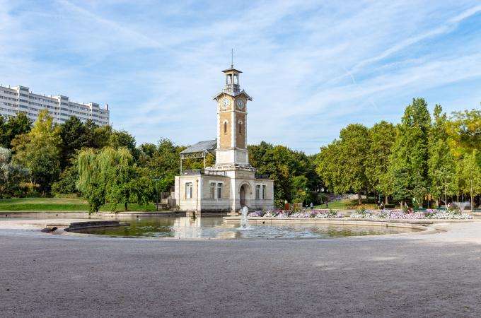 Enjoy some leisure in the parks of the 15th arrondissement!