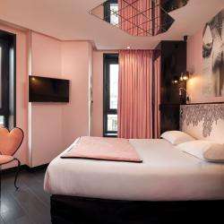 Luminous shower - Lust room - Vice Versa Hotel Paris  - Photos